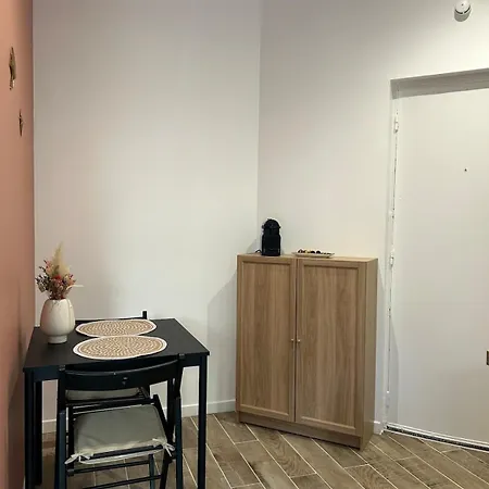 Charmant Studio Neuf A 10 Minutes De Paris Vincennes Exterior photo